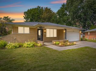 14707 Howell Ct, Sterling Heights, MI 48312