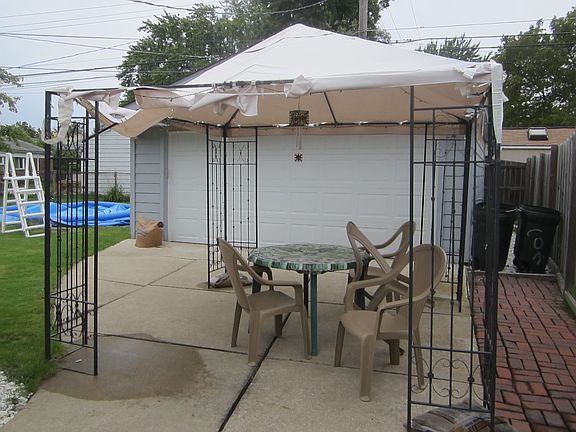 3 year old power GDoor