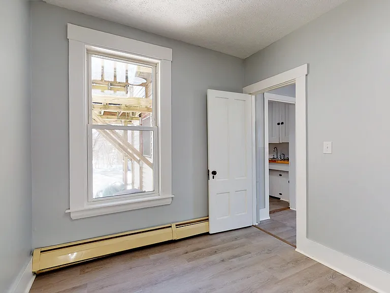 45 Pleasant St #D — Photo 15