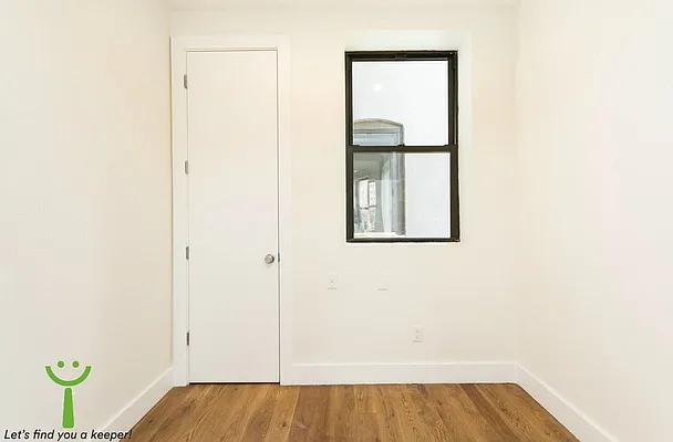 Rented by Clove Realty LLC | media 11