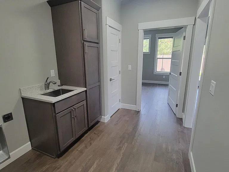 13980 N Rainier Loop — Photo 5
