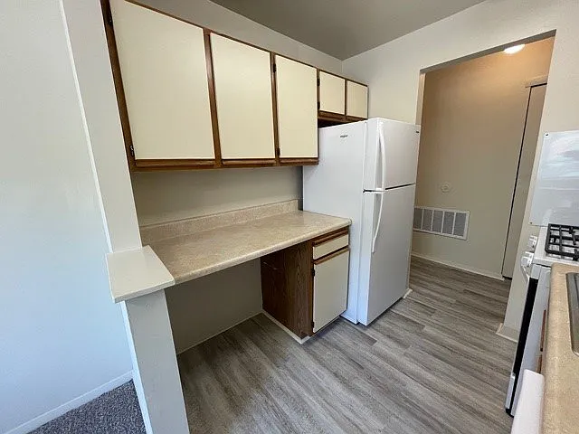 Autumn Ridge Apartments — Photo 85