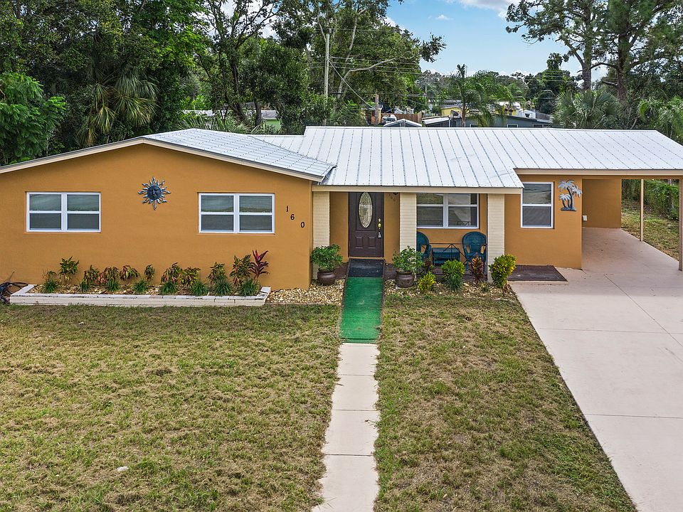 1st image of 160 SE Celestia Ct