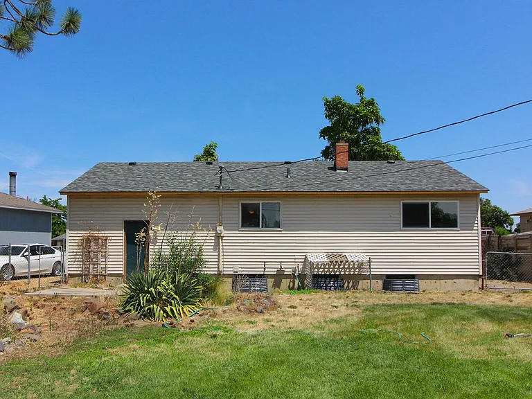 1907 Hood Ave — Photo 18