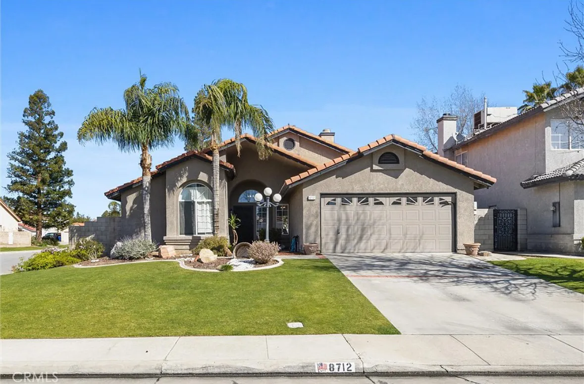 3 bed, 1600 sqft, $2,600 — Photo 4