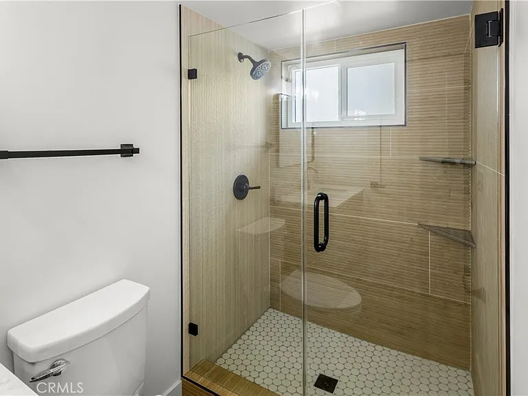 9519 La Reina Ave — Photo 28