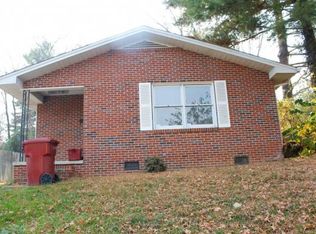 1603 Indian Ridge Rd, Johnson City, TN 37604