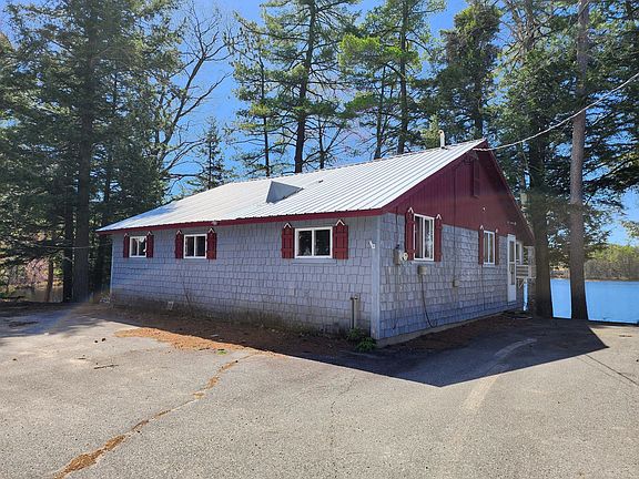 4th image of 48 Jewett Pond Road