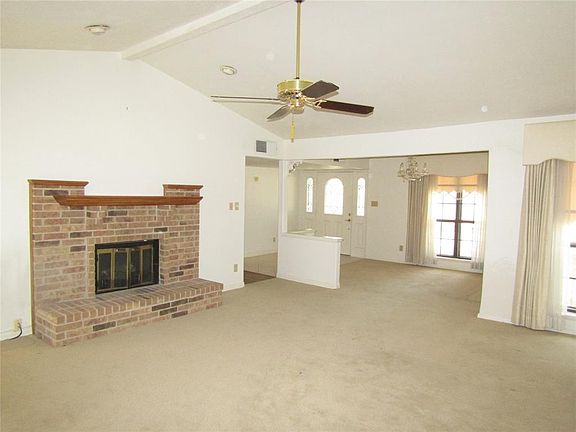 5th image of 4221 Coryell Way