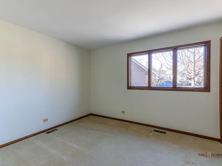 2450 Chas Dr — Photo 21