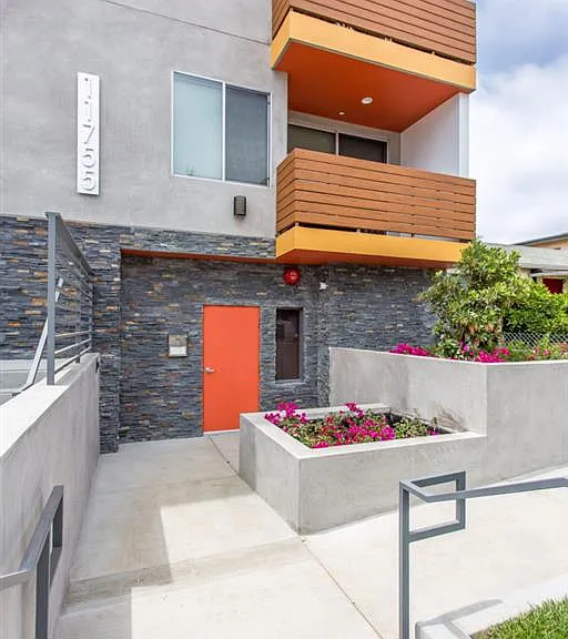 11755 Culver Blvd — Photo 14