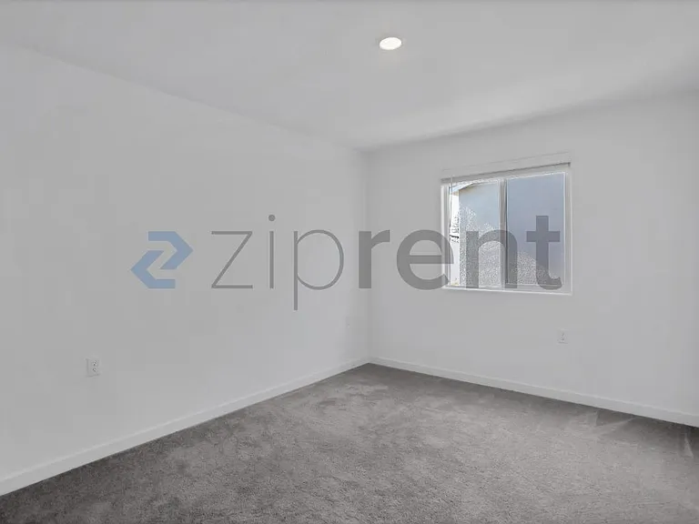 3396 N Vaughan Ave — Photo 43
