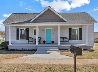 211 Wellington St, Anderson, SC 29624