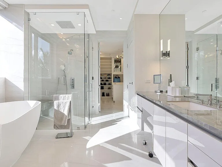 1901 S Ocean Blvd #10 — Photo 40