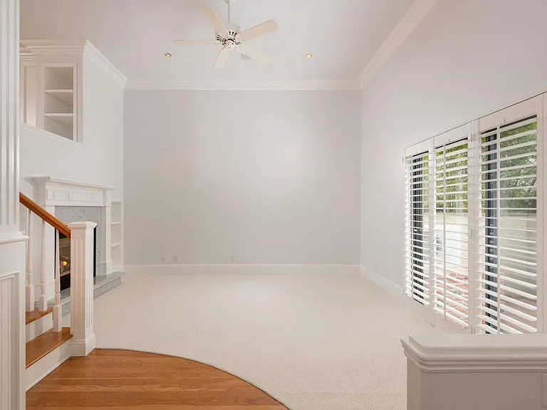 3294 Caminito Eastbluff — Photo 5