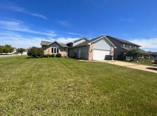 6428 Robbins Rd, Portage, IN 46368