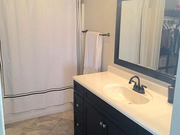 5th image of 15162 Wright Ct