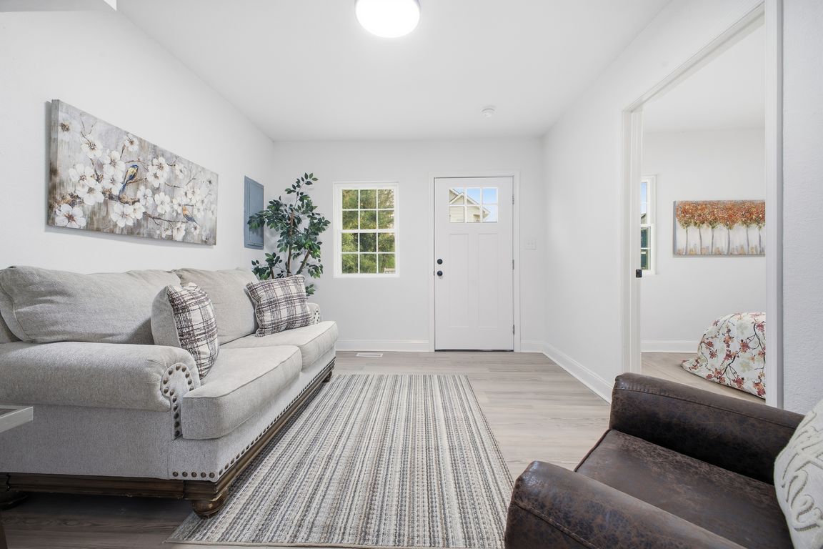 next background image