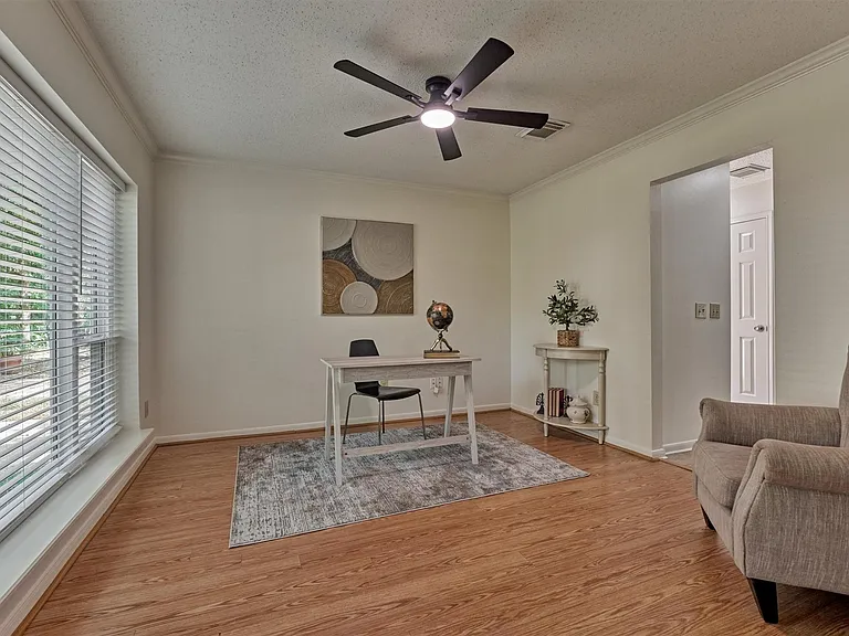 71 Breezy Point Pl — Photo 5