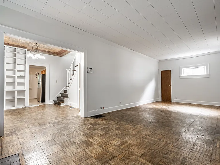 4658 Hinesley Ave — Photo 8