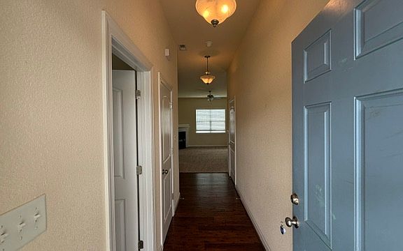3rd image of 2613 Kenai Ct