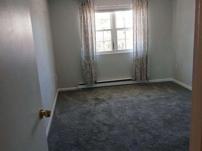 234 Low St #1 — Photo 5