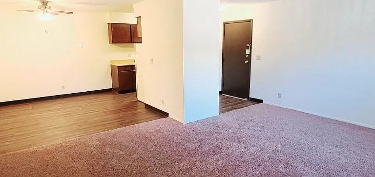 Kimberly Club Apartments — Photo 149