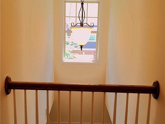 3rd image of 4826 Birchfield Way