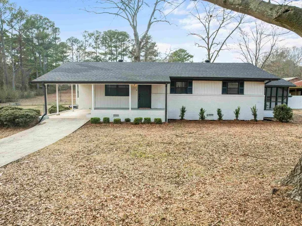 3229 Poplar Ln, Adamsville, AL 35005
