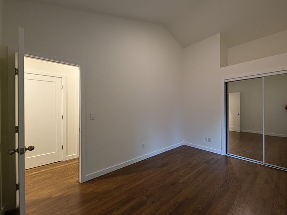 2nd image of 12645 NE 87th St