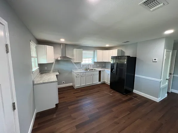14106 Ladd Rd Unit 5, Atascosa, TX 78002