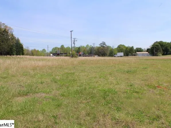 309 Labonte Dr, Piedmont, SC 29673