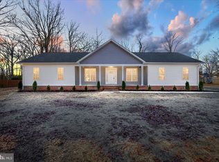 409 Tulip Poplar Ln, Fredericksburg, VA 22408