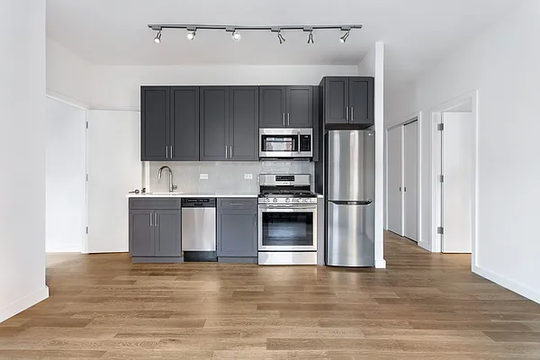 Rented by LivingNY | media 14