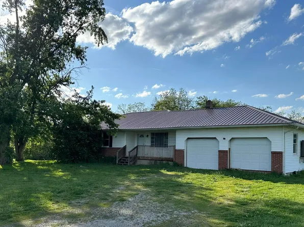 19379 Hall Rd, Mount Sterling, OH 43143
