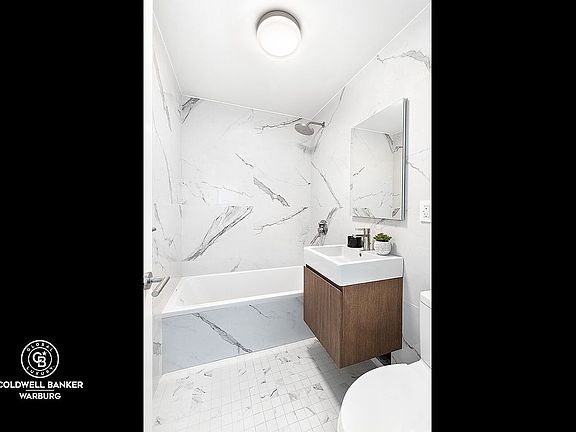 5th image of 100 W 93rd St APT 26K