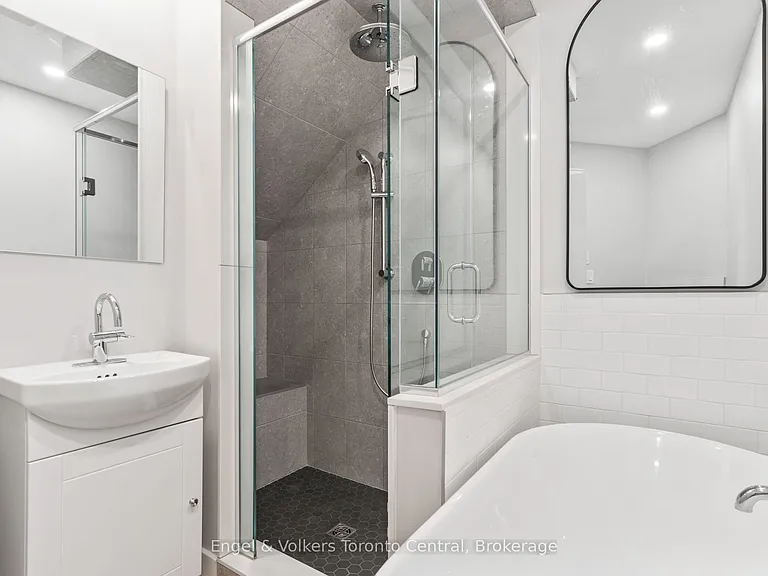 57 Crawford St — Photo 26