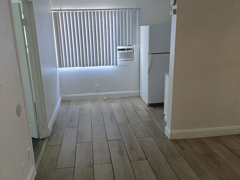 2546 Traction Ave #7
