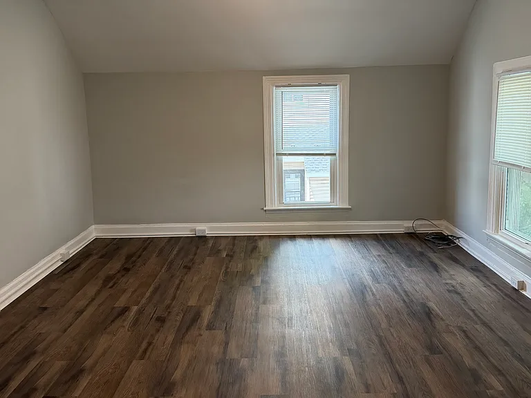 43 N Main St #2 — Photo 2