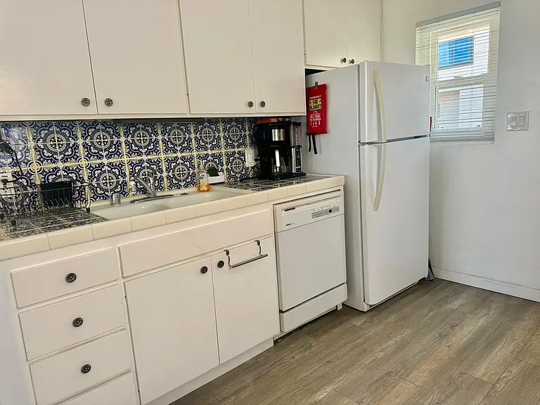 8151 Camino Del Oro — Photo 14