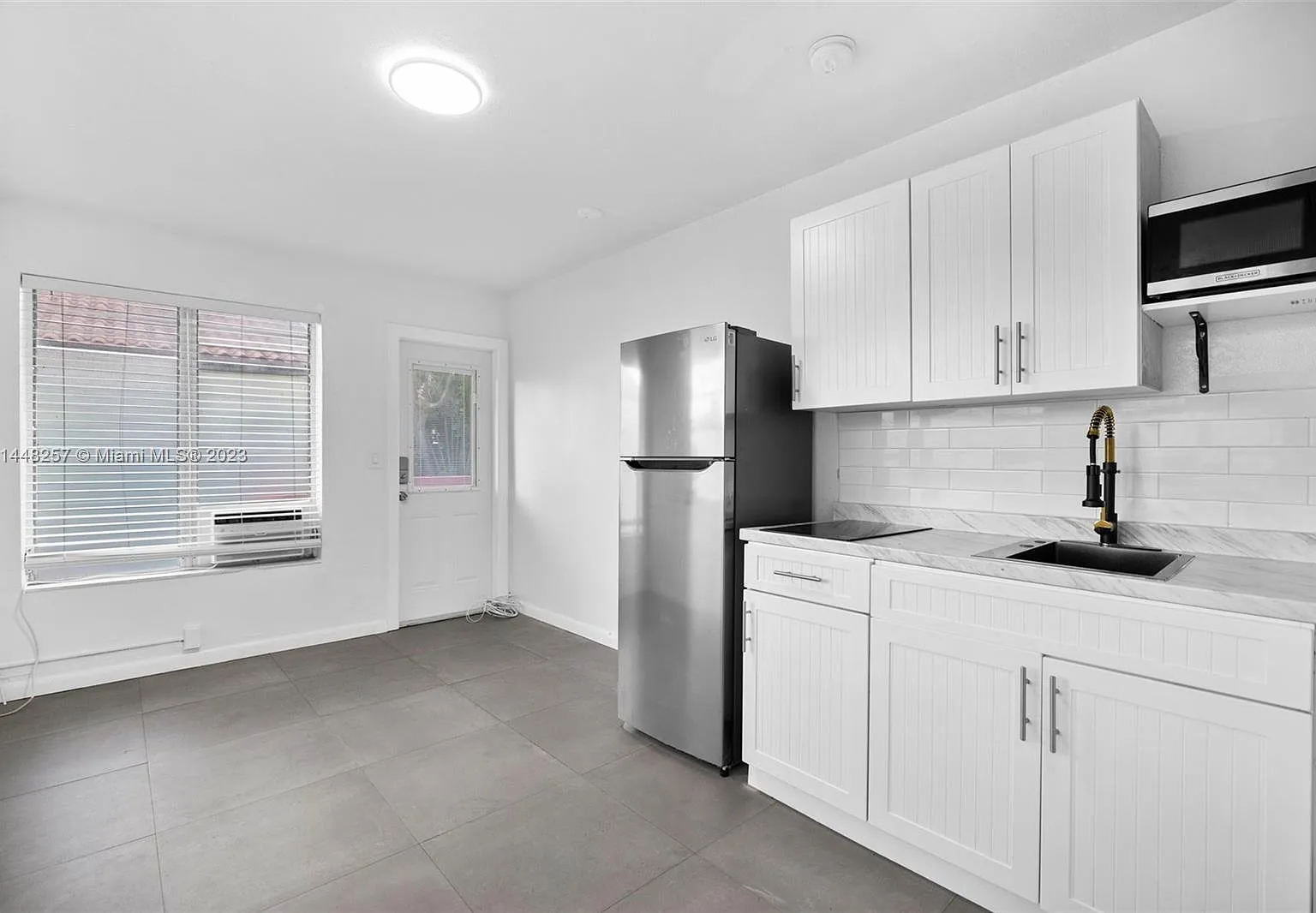 2822 Pine Tree Drive - 8 — Photo 2