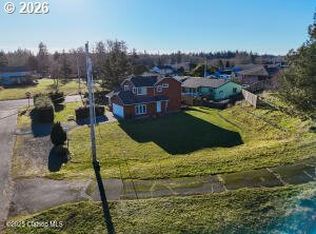 575 Gray St, Hammond, OR
