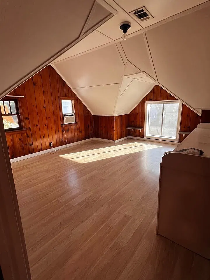 1 bed, 500 sqft, $1,300 — Photo 1