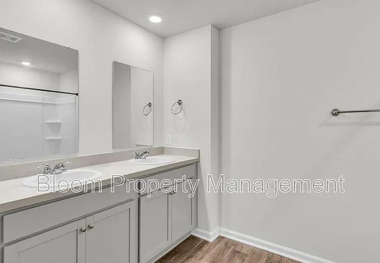 440 White Scallop Way — Photo 23