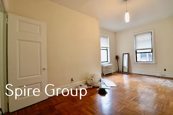 Rented by Spire Group | media 13