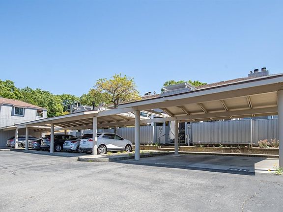 4th image of 83 Scottsdale Way