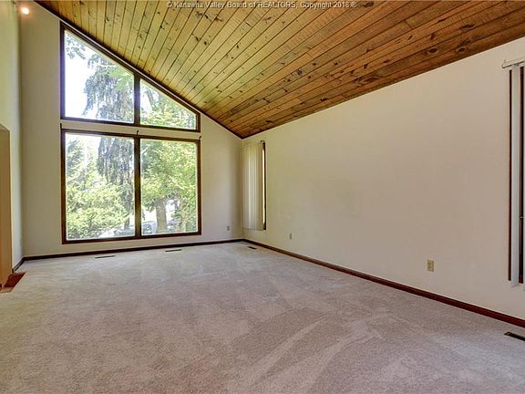 3rd image of 438 McKinley Ave