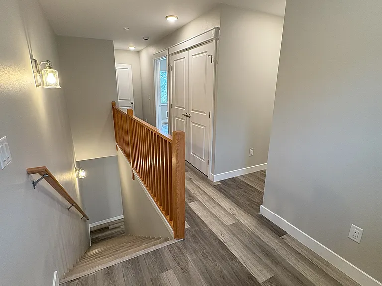 3513 Sussex Dr — Photo 7