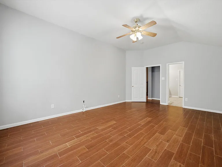 5101 Stonecrest Dr — Photo 15