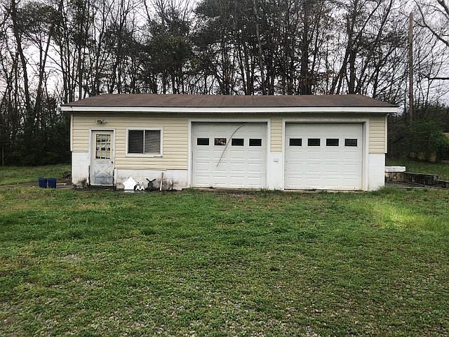 2nd image of 117 County Road 636